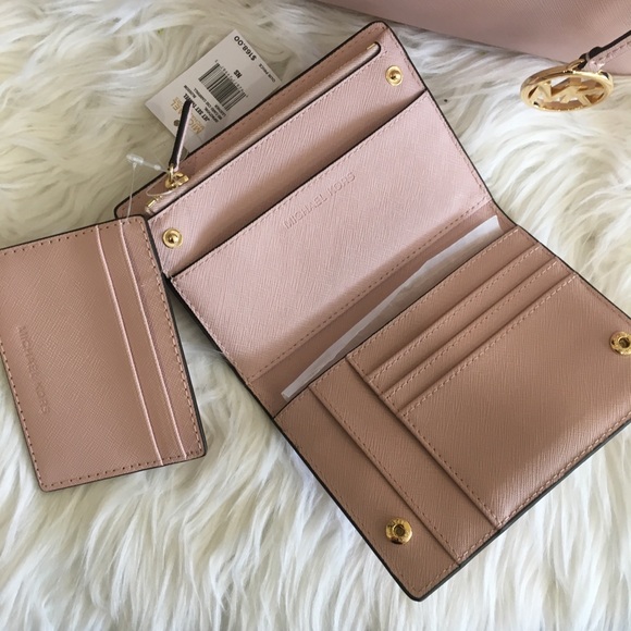 New Michael Kors small savannah satchel & wallet - Picture 4 of 8